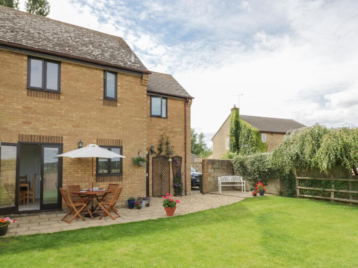 Kite Cottage Brackley  Exterior photo